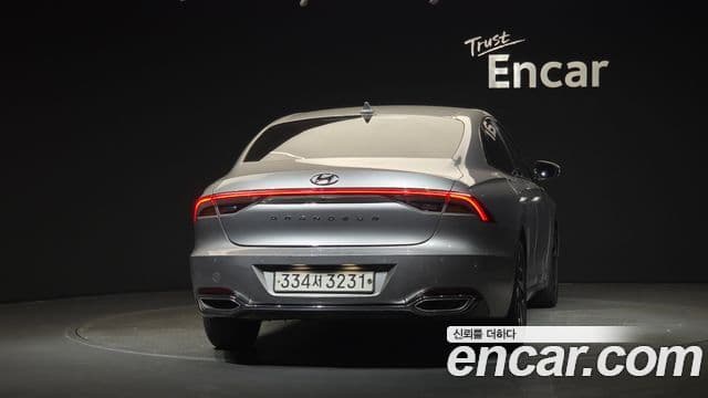 Hyundai The New Grandeur IG Hybrid 3
