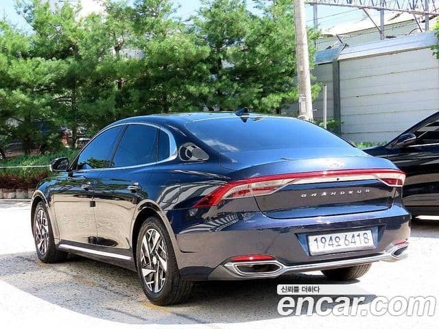 Hyundai The New Grandeur IG Hybrid 2