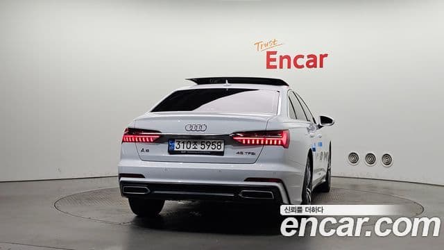 Audi A6 (C8) 3