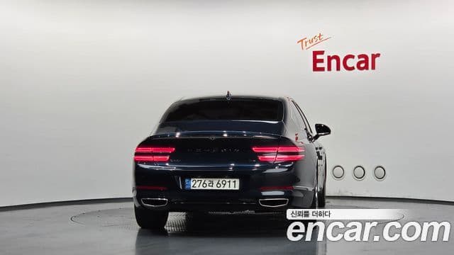 Genesis G80 (RG3) 4