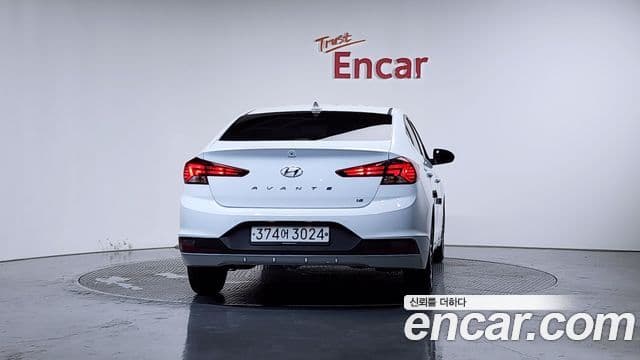 Hyundai The New Avante AD 4