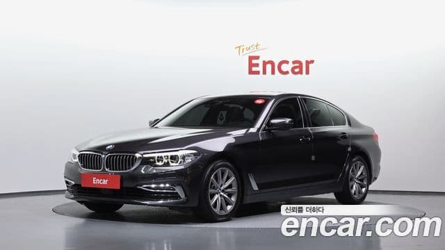 BMW 5 Series (G30)