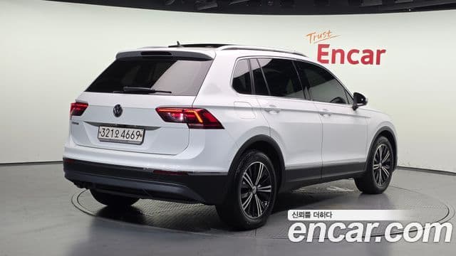 Volkswagen Tiguan 2nd Gen 2