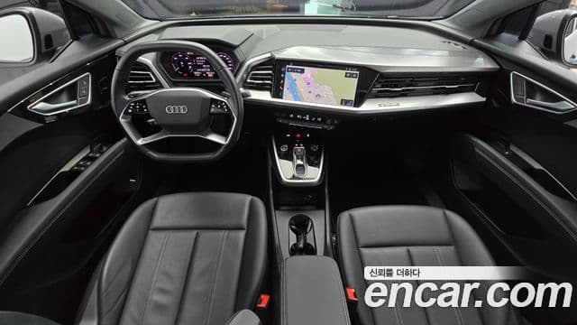 Audi Q4 e-트론 (F4) 4