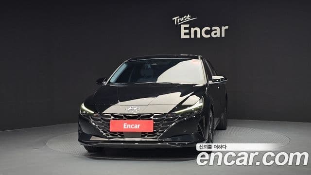 Hyundai Avante (CN7) 3