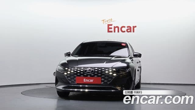 Hyundai The New Grandeur IG Hybrid 3