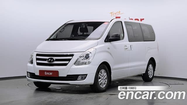 Hyundai Grand Starex 1