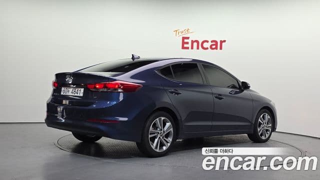 Hyundai Avante AD 2