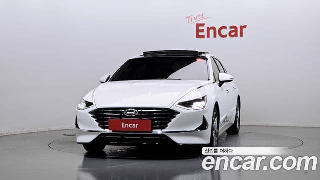 Hyundai Sonata (DN8) 3