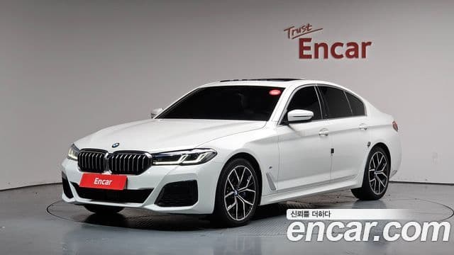 BMW 5 Series (G30)