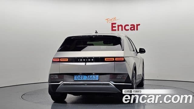 Hyundai Ioniq 5 4
