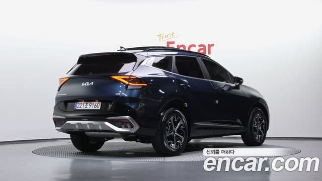 Kia Sportage 5th Gen Hybrid 2