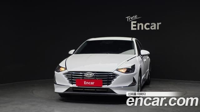 Hyundai Sonata (DN8) 2