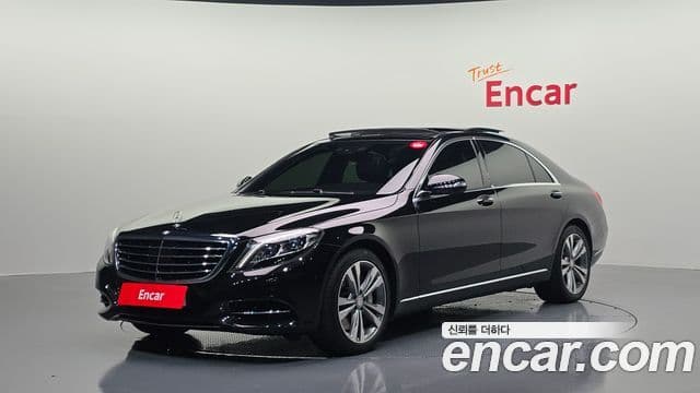 Mercedes-Benz S-Class W222 1