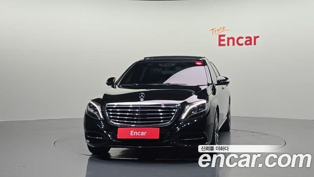 Mercedes-Benz S-Class W222 3