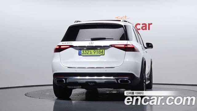 Mercedes-Benz GLE-Class W167 3