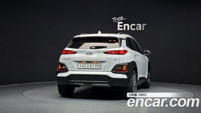 Hyundai Kona 3