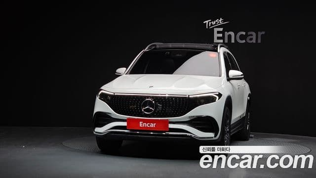 Mercedes-Benz EQB X243 3