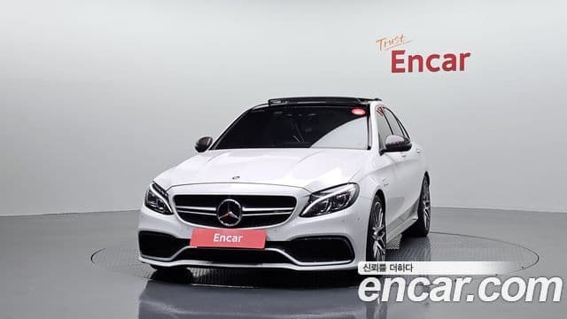 Mercedes-Benz C-Class W205 3