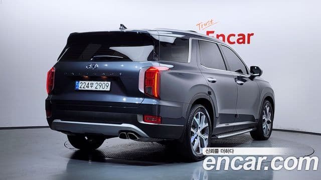 Hyundai Palisade 2