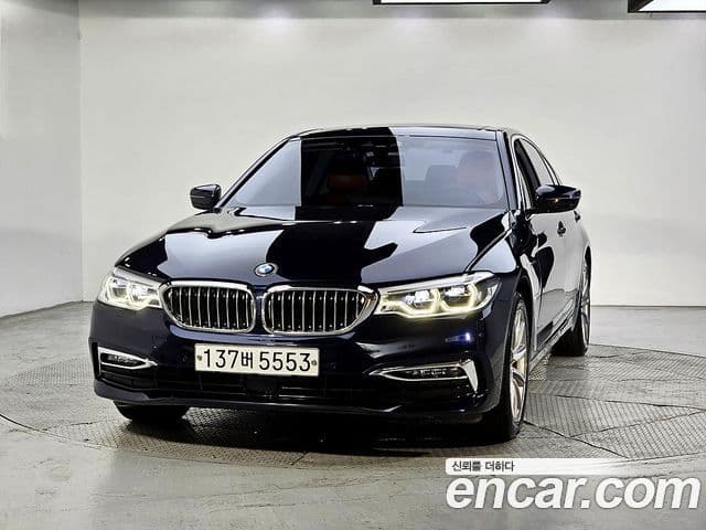 BMW 5 Series (G30) 2