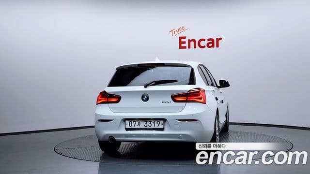 BMW 1 Series (F20) 3