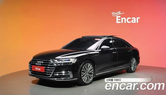 Audi A8 (D5)