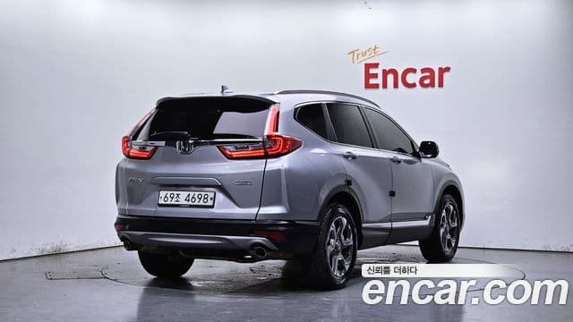 Honda CR-V 5th Gen 2