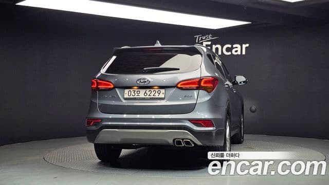 Hyundai Santa Fe The Prime 4
