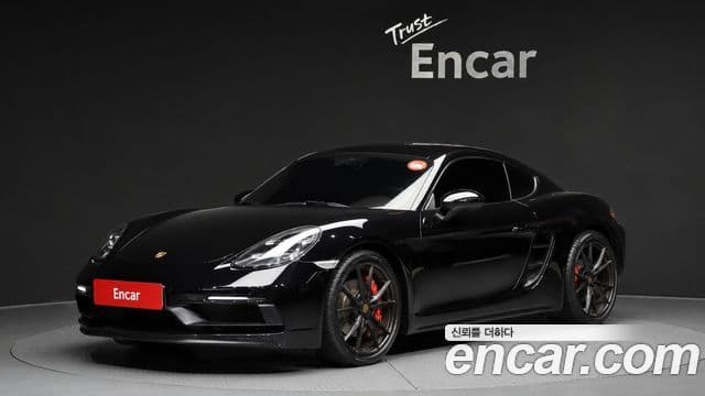 Porsche 718 Cayman 1