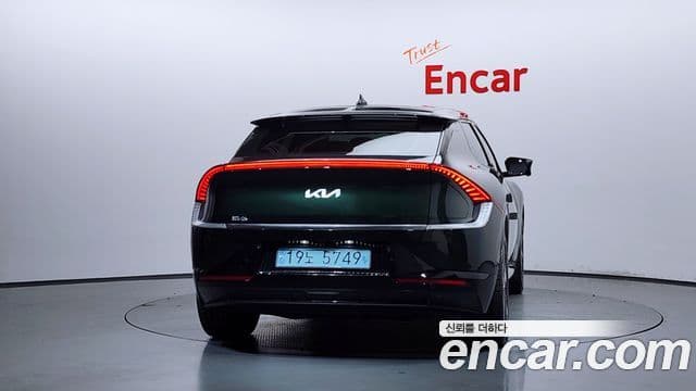 Kia EV6 4