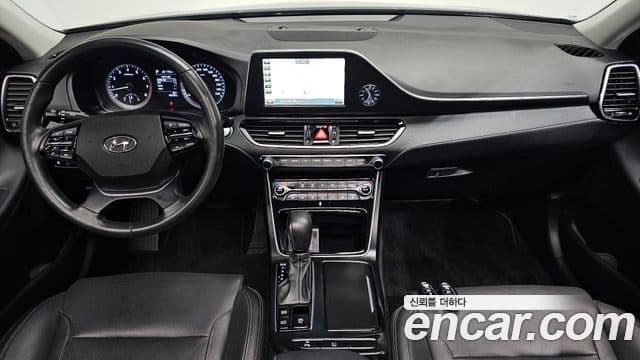 Hyundai Grandeur IG 4