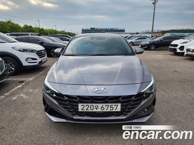 Hyundai Avante Hybrid (CN7) 1