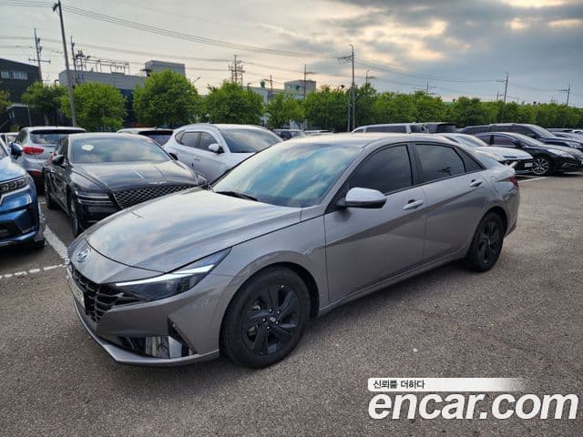 Hyundai Avante Hybrid (CN7) 3