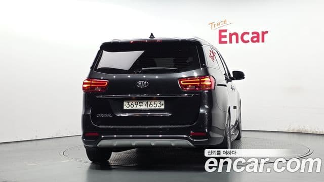 Kia The New Carnival 3
