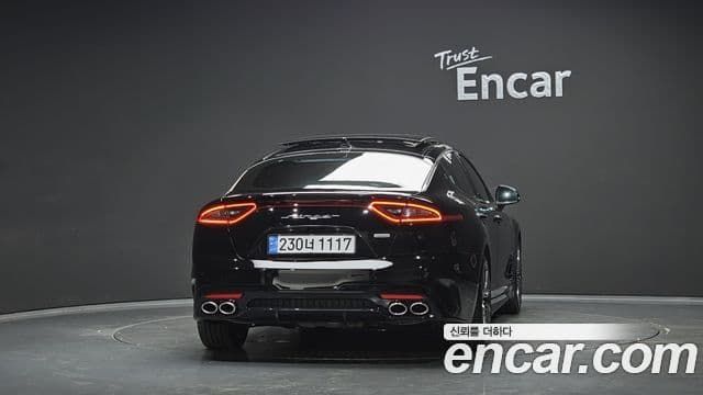 Kia Stinger 3