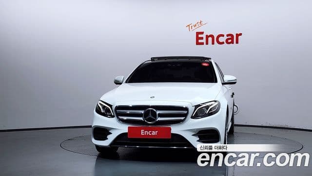 Mercedes-Benz E-Class W213 3
