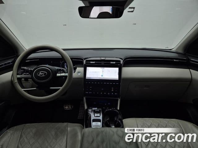 Hyundai Tucson Hybrid (NX4) 4