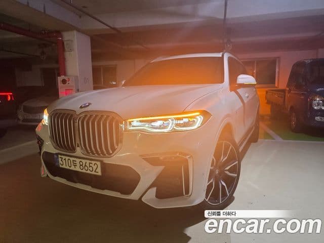BMW X7 (G07)