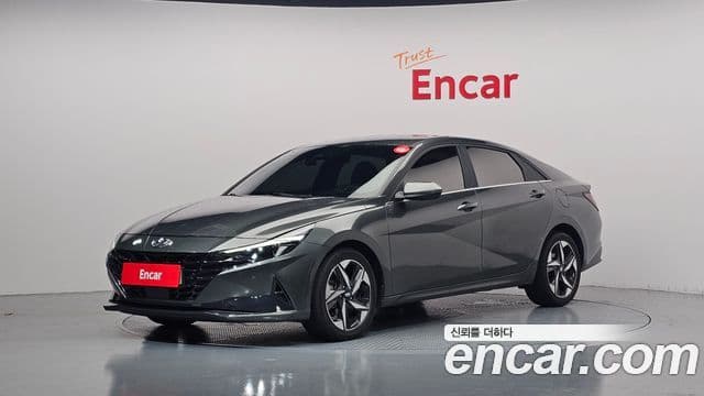 Hyundai Avante (CN7) — 1