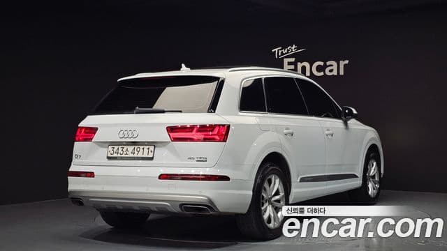 Audi Q7 (4M) 2