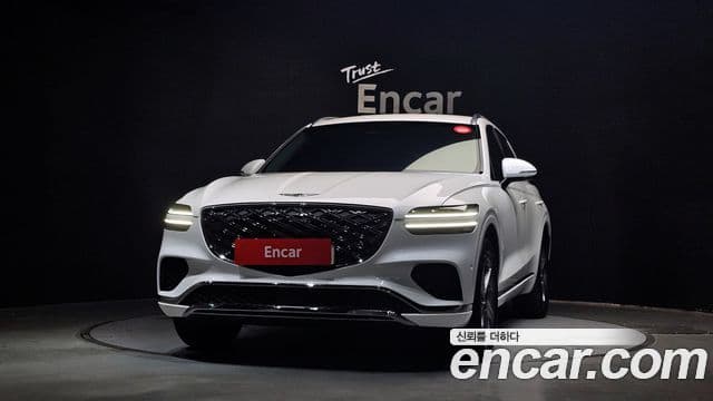 Genesis GV70 3