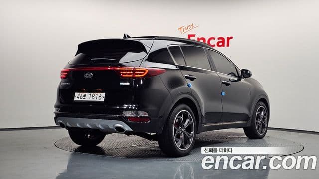 Kia Sportage The Bold 2