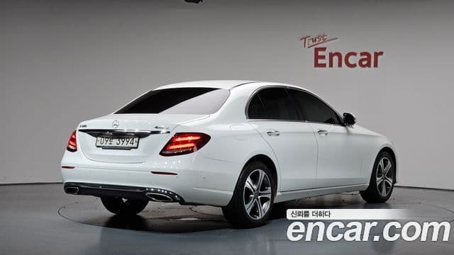 Mercedes-Benz E-Class W213 2
