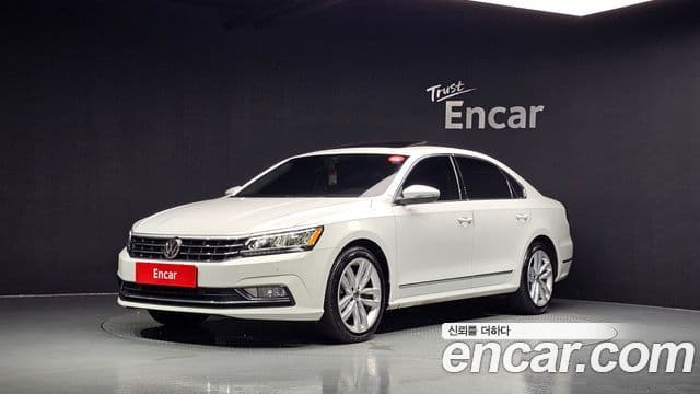 Volkswagen The New Passat 1