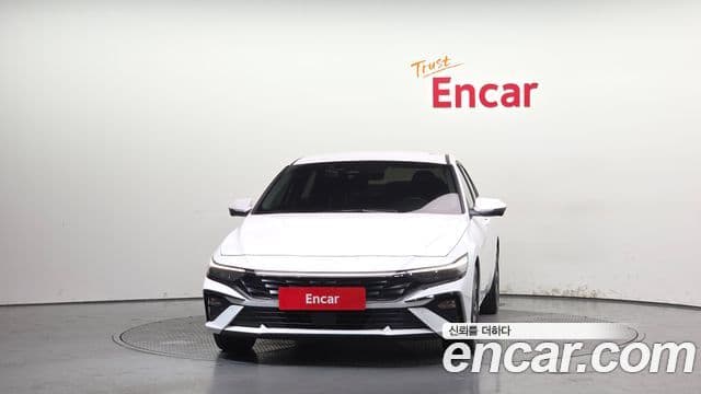 Hyundai The New Avante (CN7) 3