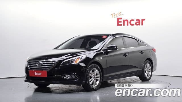 Hyundai LF Sonata 1