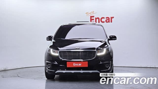 Kia All New Carnival 3