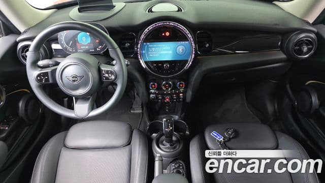 MINI Cooper 4