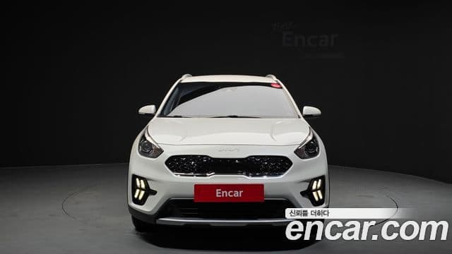 Kia The New Niro 3